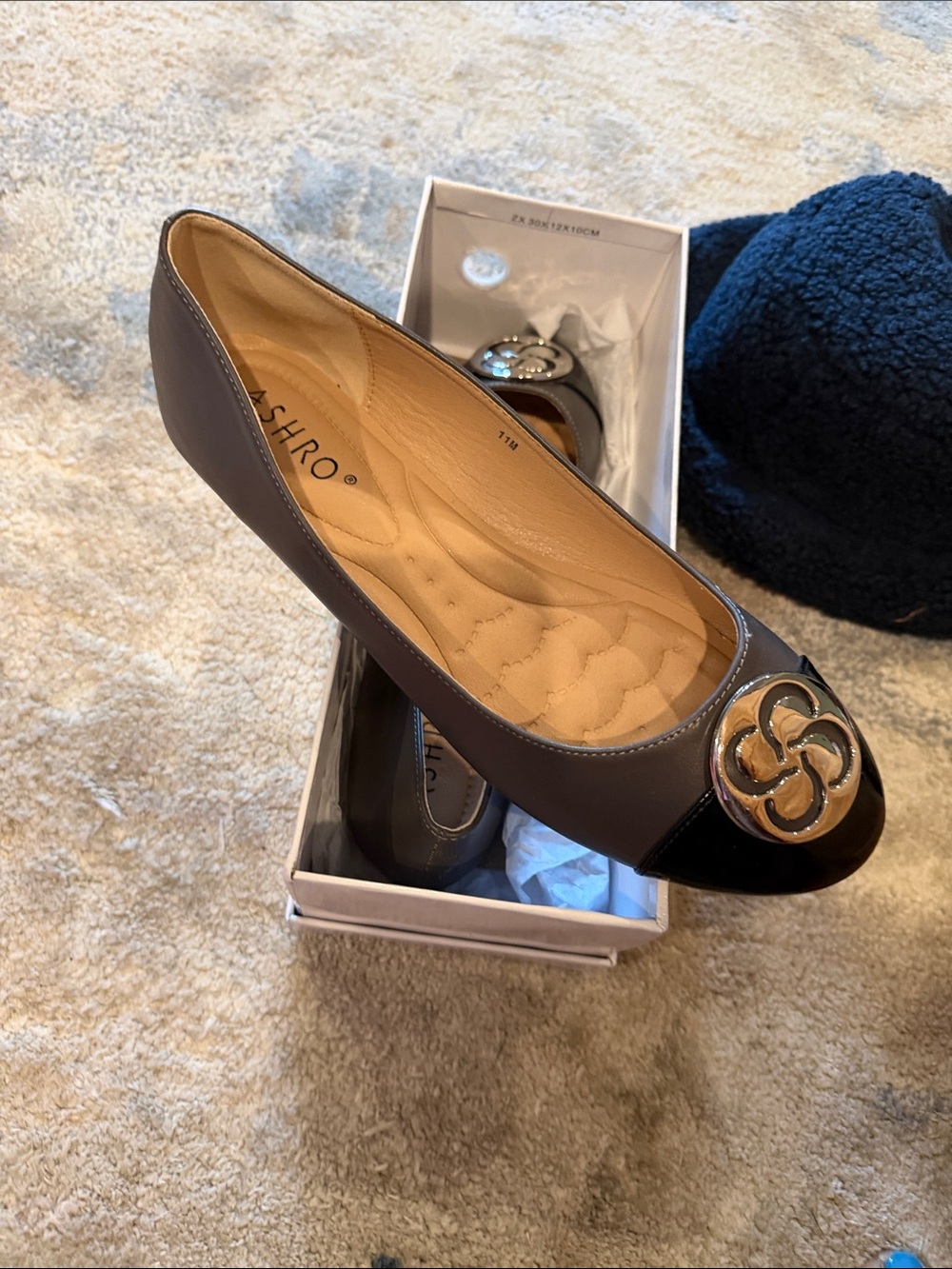 ASHRO Two-Tone Brown and Black Ballet Flats with Gold Emblem
